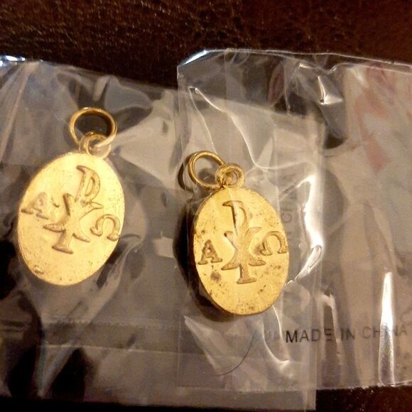 Chalice Pendants. Two. One White. One Black. **Pendants Only***First Com… - Picture 5 of 5